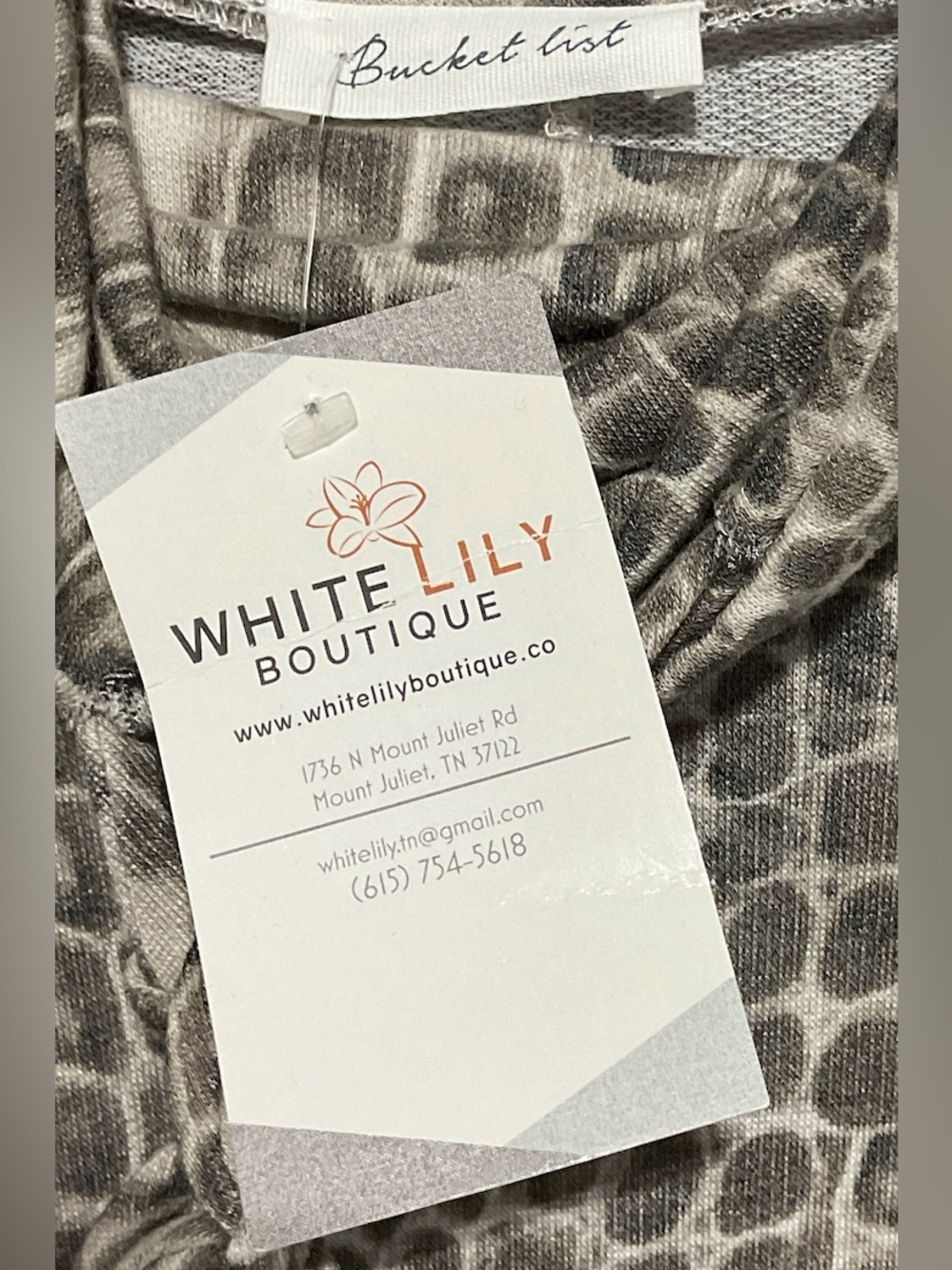 NWT Bucket List Gray SnakeSkin Dolman Cowl Neck Tunic Top – Large